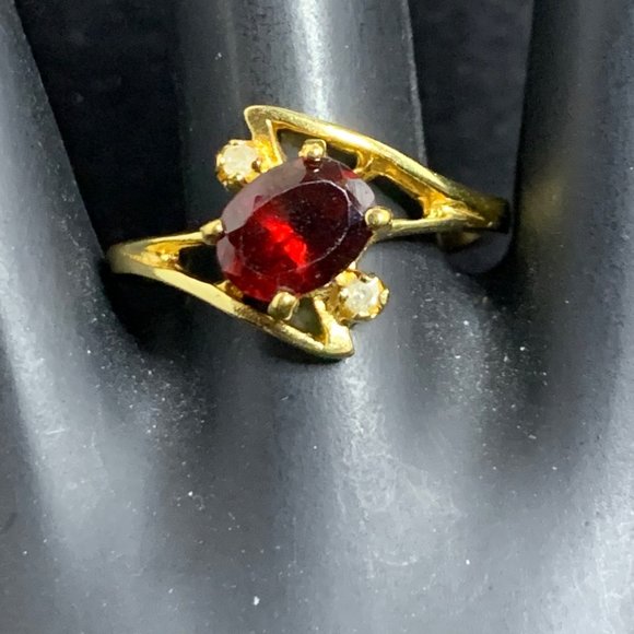 Vintage Lind 24KT HGE Garnet And Diamond Ring - Picture 2 of 10